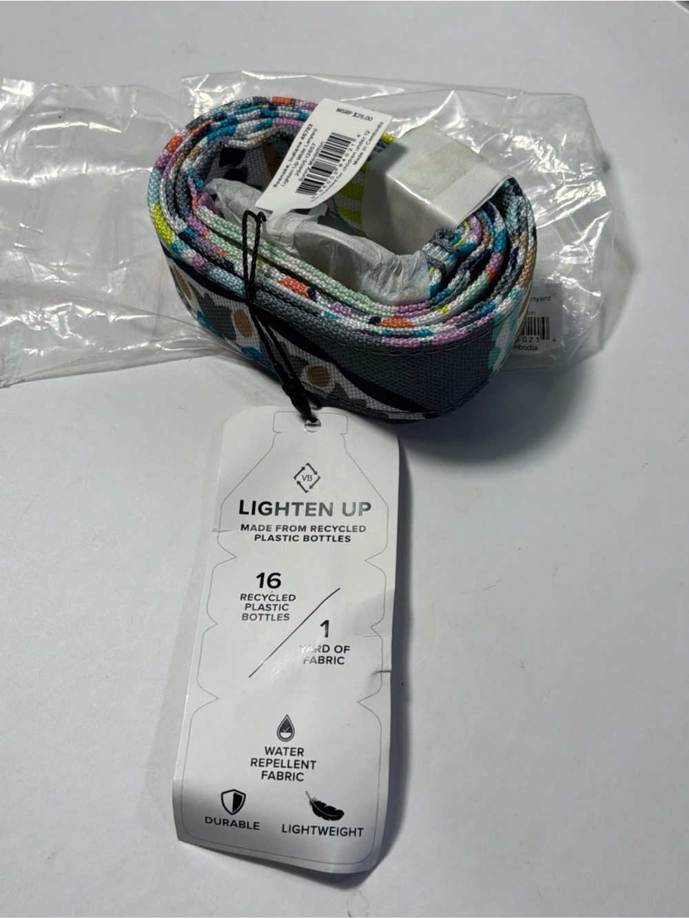 NWT Vera Bradley Lighten Up Wide Lanyard Sunny Medallion for ID Case